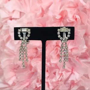 Vintage Dangle Earrings / Clip On